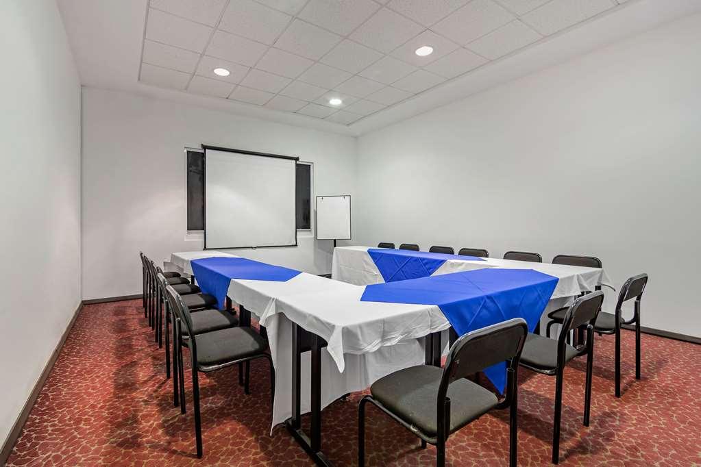 Comfort Inn Morelia Einrichtungen foto